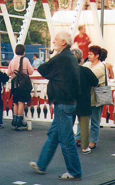 09.jpg