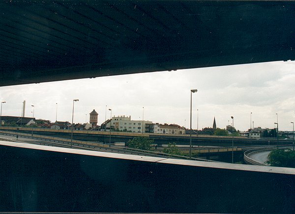 03.jpg